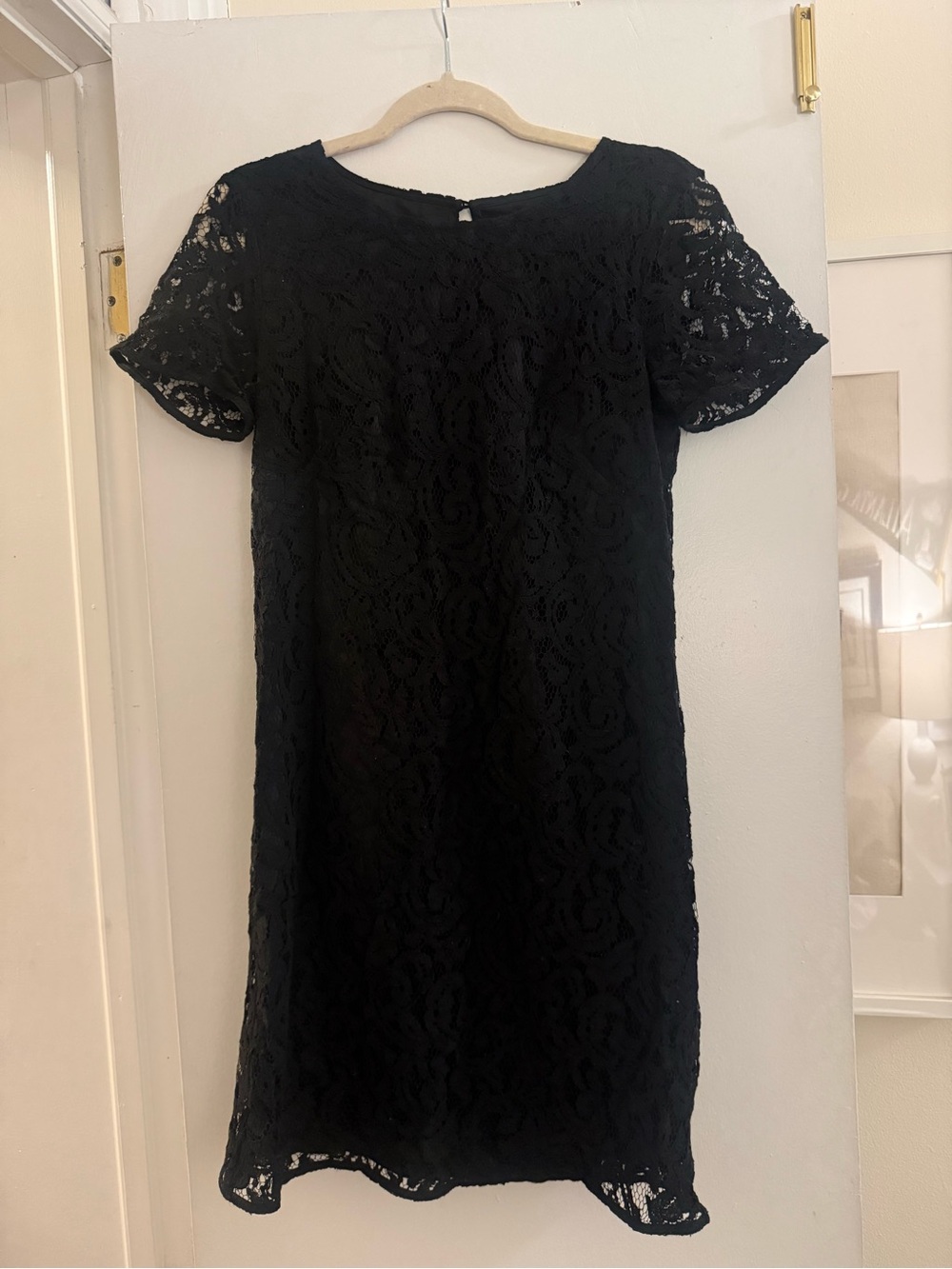 NWT Ann Taylor Black Lace Short Sleeve Shift Dress